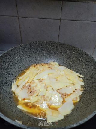 肉末烧竹笋步骤7