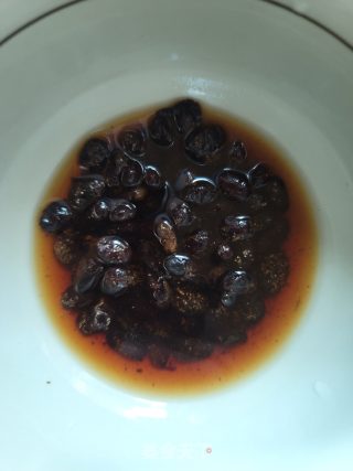 鼓汁蒸鱼腩步骤3