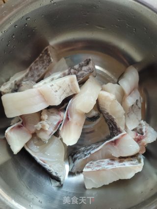 鼓汁蒸鱼腩步骤5