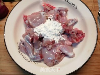 鲜香味美超好吃的酱香牛蛙步骤2