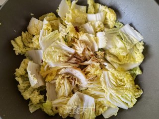 蒜蓉辣椒炒娃娃菜步骤7