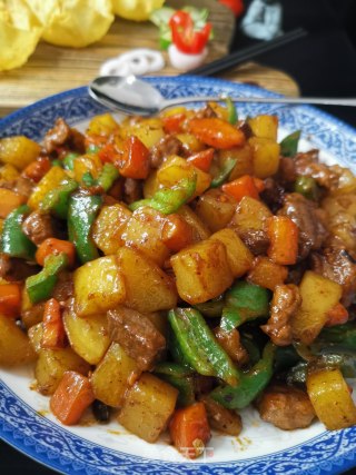 烧烤味土豆肉丁步骤6