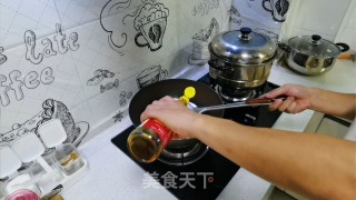 莲菜炒肉丝步骤4