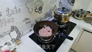 莲菜炒肉丝步骤3