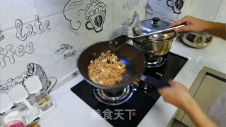 莲菜炒肉丝步骤6