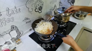 莲菜炒肉丝步骤9