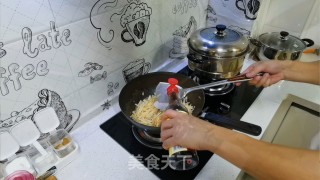 莲菜炒肉丝步骤11