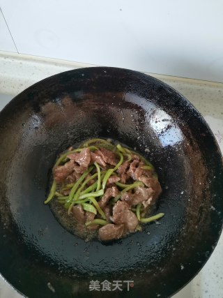 尖椒牛柳步骤5
