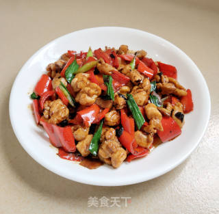 豉香红椒炒鸡丁步骤11