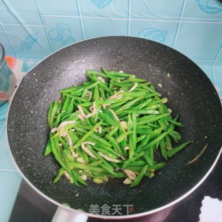 肉丝鸡蛋炒芸豆步骤15