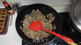韭菜苔炒豆筋步骤5