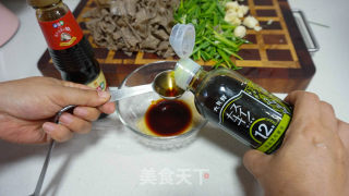 韭菜苔炒豆筋步骤4