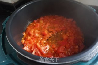 不加一滴水の番茄鸡步骤4