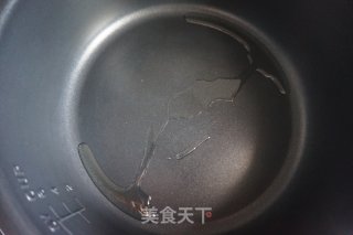 不加一滴水の番茄鸡步骤2