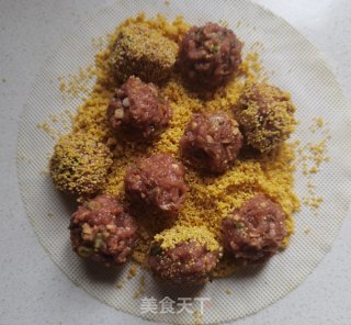 小米蒸丸子步骤12