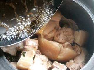 马兰干烧肉步骤13