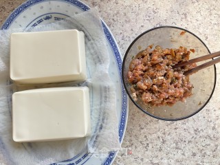 肉末豆腐（味淋版）步骤2