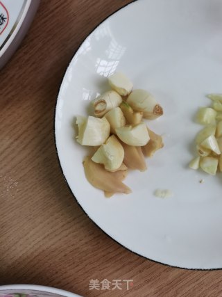 肉末焖芋头步骤2