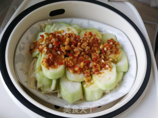 蒜茸金针菇蒸丝瓜步骤7