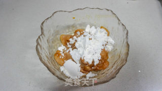 早餐煎鸡肉配芝麻盐儿步骤2