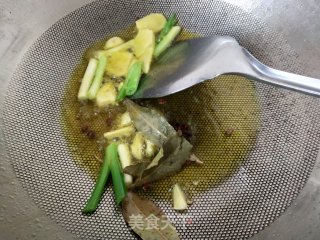鸡爪鸡腿煲步骤5