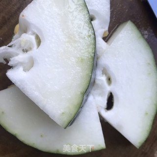 核桃油蒜香冬瓜步骤1