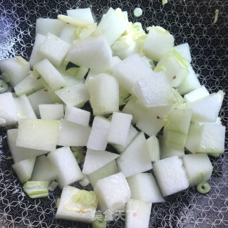 核桃油蒜香冬瓜步骤5