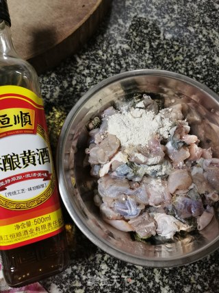 小煎牛蛙步骤6