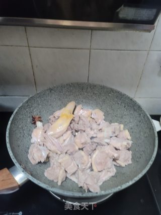 三杯鸭步骤7