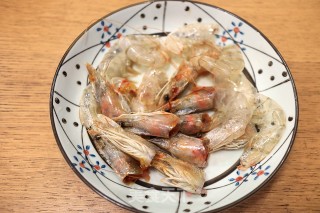 双味脆嫩炸虾排步骤3