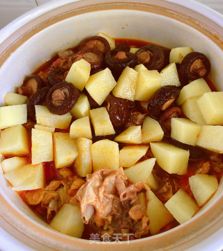 香菇土豆炖鸡步骤7