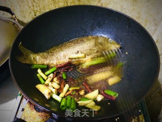 豆瓣鱼步骤5