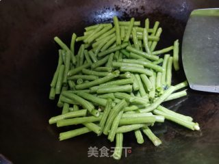水煮豆角步骤2