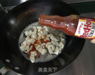 辣椒酱鸡胸肉炒魔芋步骤11