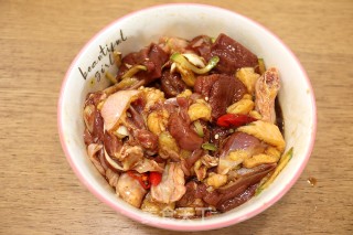 浓香入味的胡萝卜土豆焖鸭肉步骤6