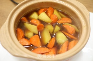 浓香入味的胡萝卜土豆焖鸭肉步骤11