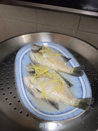 蒸太阳鱼步骤3
