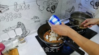 猪肉粉条炖豆皮步骤7