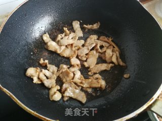 雷笋秋葵炒肉片步骤4