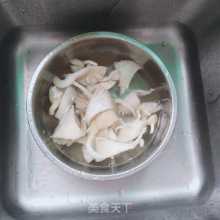 排骨炖蘑菇步骤3