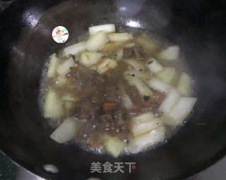 黑椒牛肉烩冬瓜步骤7