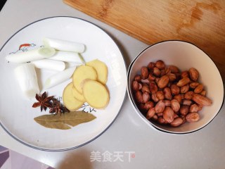 啤酒炖猪蹄步骤4