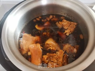 啤酒炖猪蹄步骤6