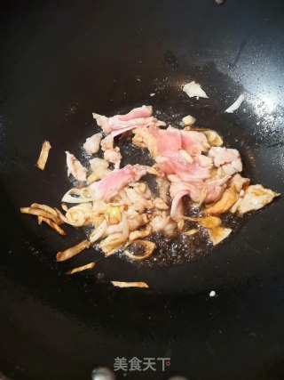 黄瓜干炒肉片步骤9