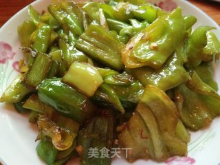 油焖尖椒步骤6