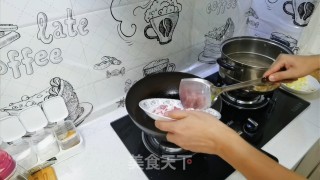 茴子白炒肉步骤2
