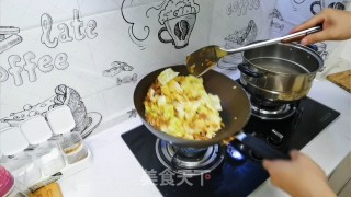 茴子白炒肉步骤11