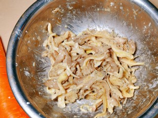 比酥肉还好吃的椒盐菌菇步骤6
