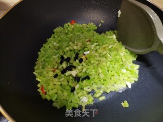 豆豉辣椒炒苋菜梗步骤3