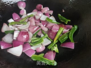 黑木耳洋葱炒蛋步骤6